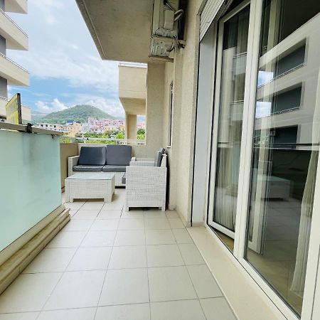 Jimi Apartments Vlorë Екстериор снимка