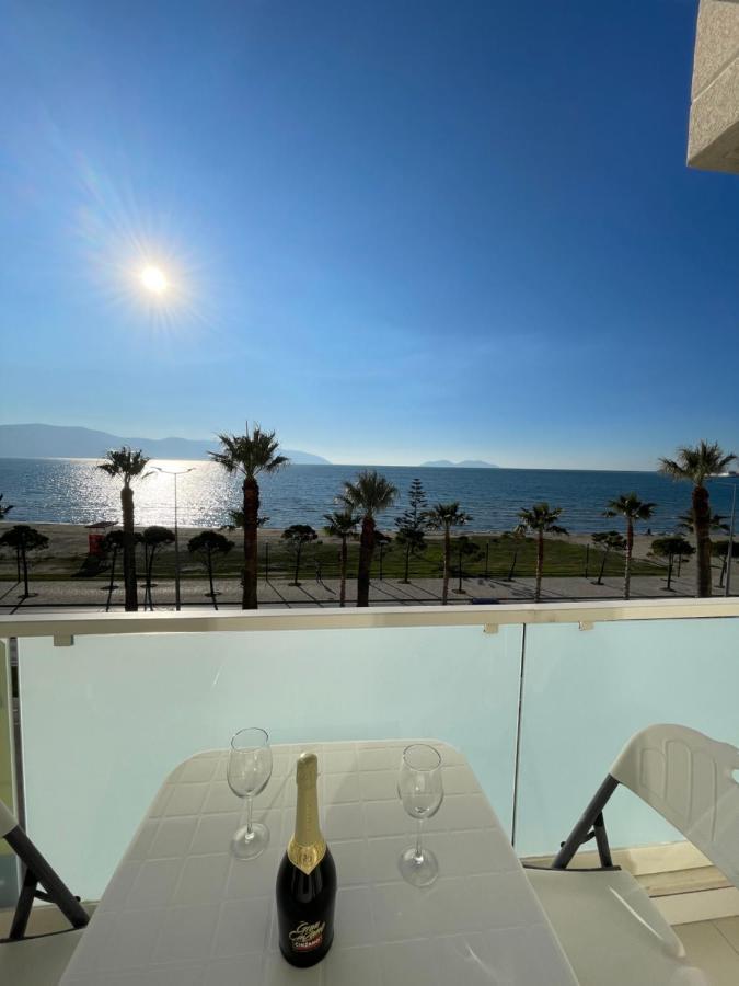 Jimi Apartments Vlorë Екстериор снимка