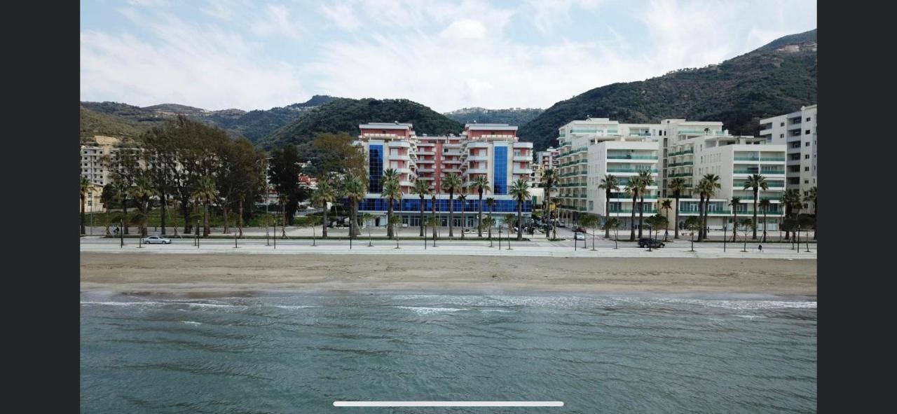 Jimi Apartments Vlorë Екстериор снимка